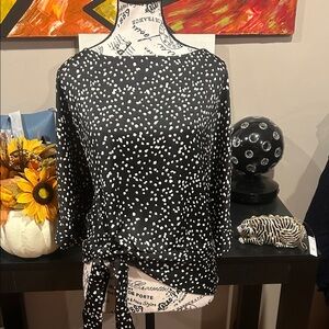 She + Sky Black and White Polka Dot tie from Women's Top size medium